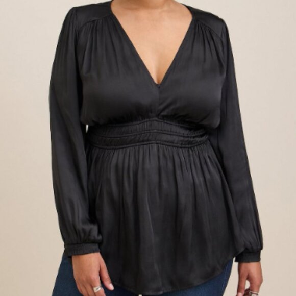 Torrid Top, 2X, Black - Picture 1 of 4